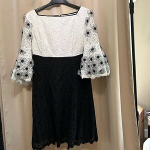 Chic Black and White Floral Lace Mini Dress